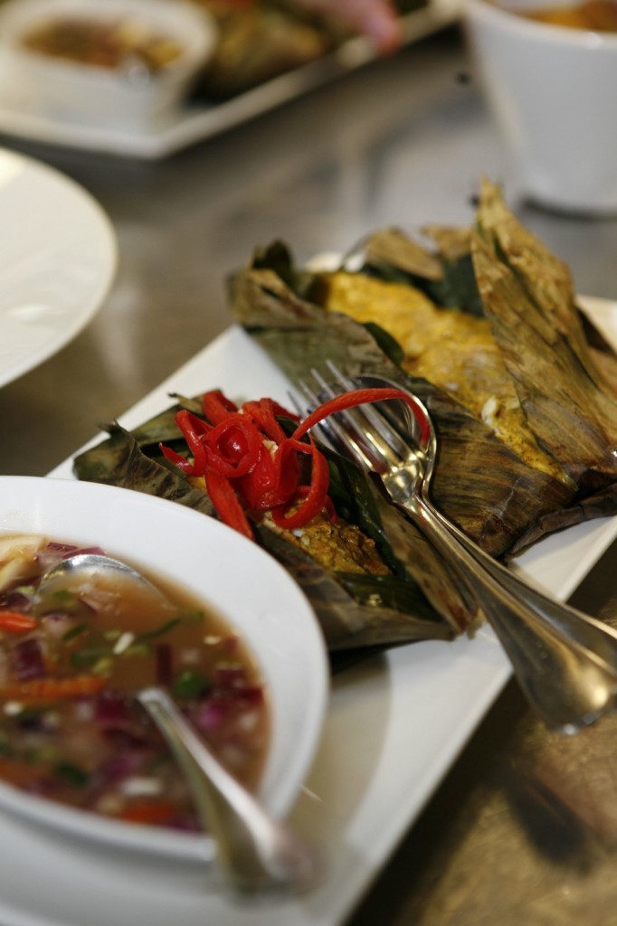 GrilledSnapperin banana leaf