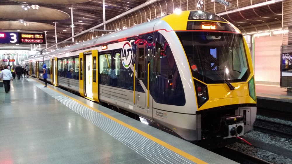 Auckland Trasnports, trains in Auckland
